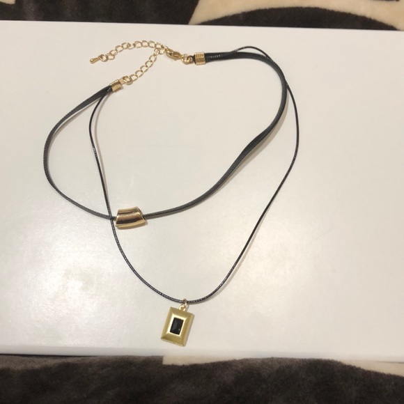 FREE - Reversible Double Choker - Picture 2 of 5